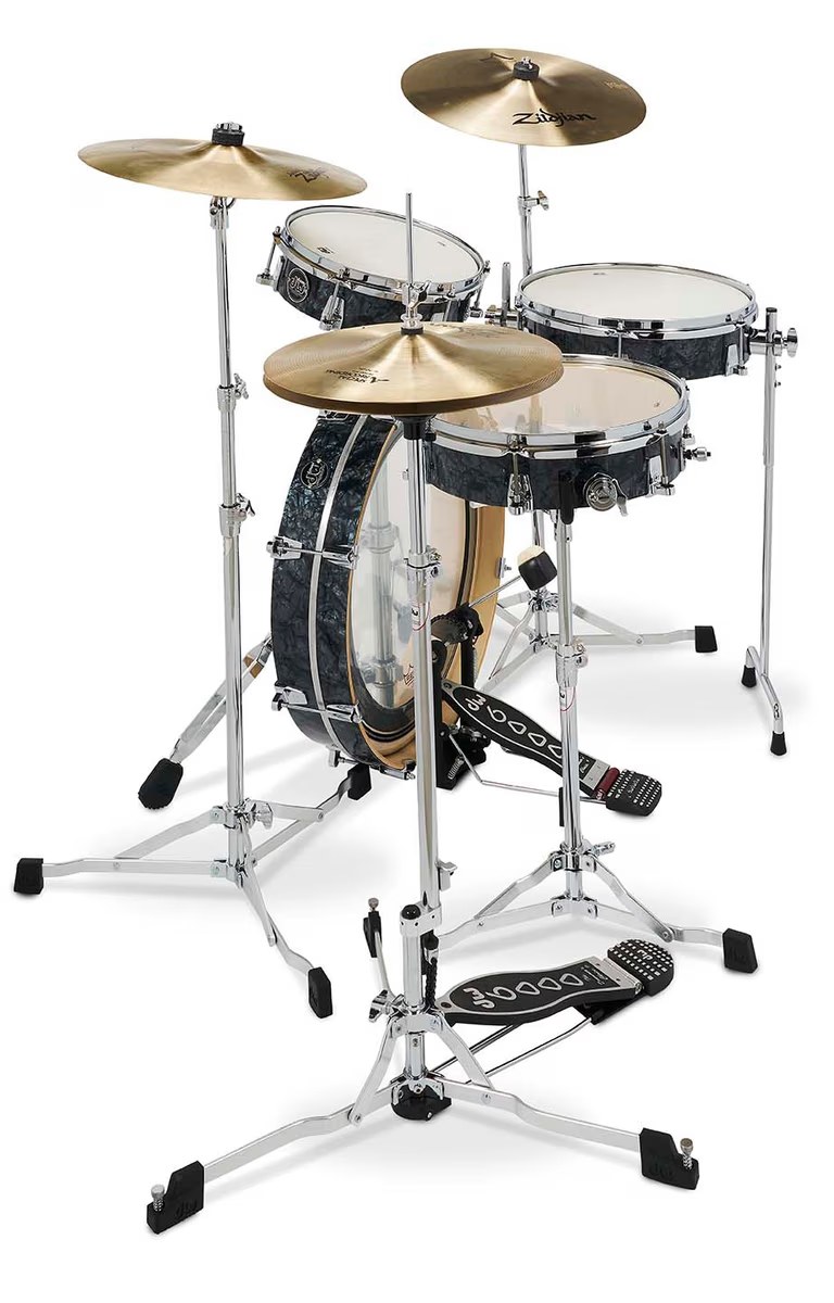 DW Performance Series Low Pro 4-Piece Kit with Snare acoustic drum kit